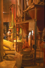 ocrerie en Afrique du Sud près d'Albertinia production ocre afrique-du-sud